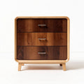 Houten nachtkastje met drie lades in bruin en natureltint 40 x 40 x 50cm